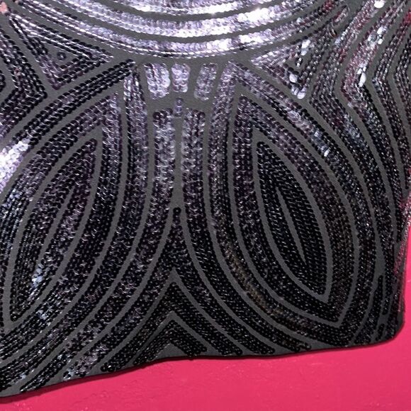 Sequined glam! BCBG Max Azria stunning strapless cocktail dress. Sz 2. - Picture 5 of 14